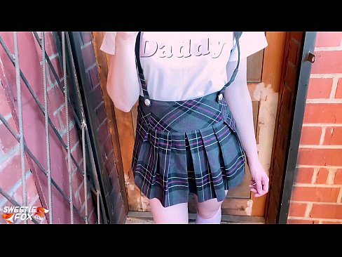 ❤️ A estudante chupa profundamente a sua pila e fode em vez de aulas. ️❌ Porno russo em pt.extratorrents.top ️❤
